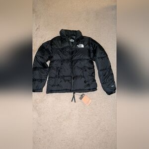 NWT, unisex black puffer coat w/ hidden hood attached